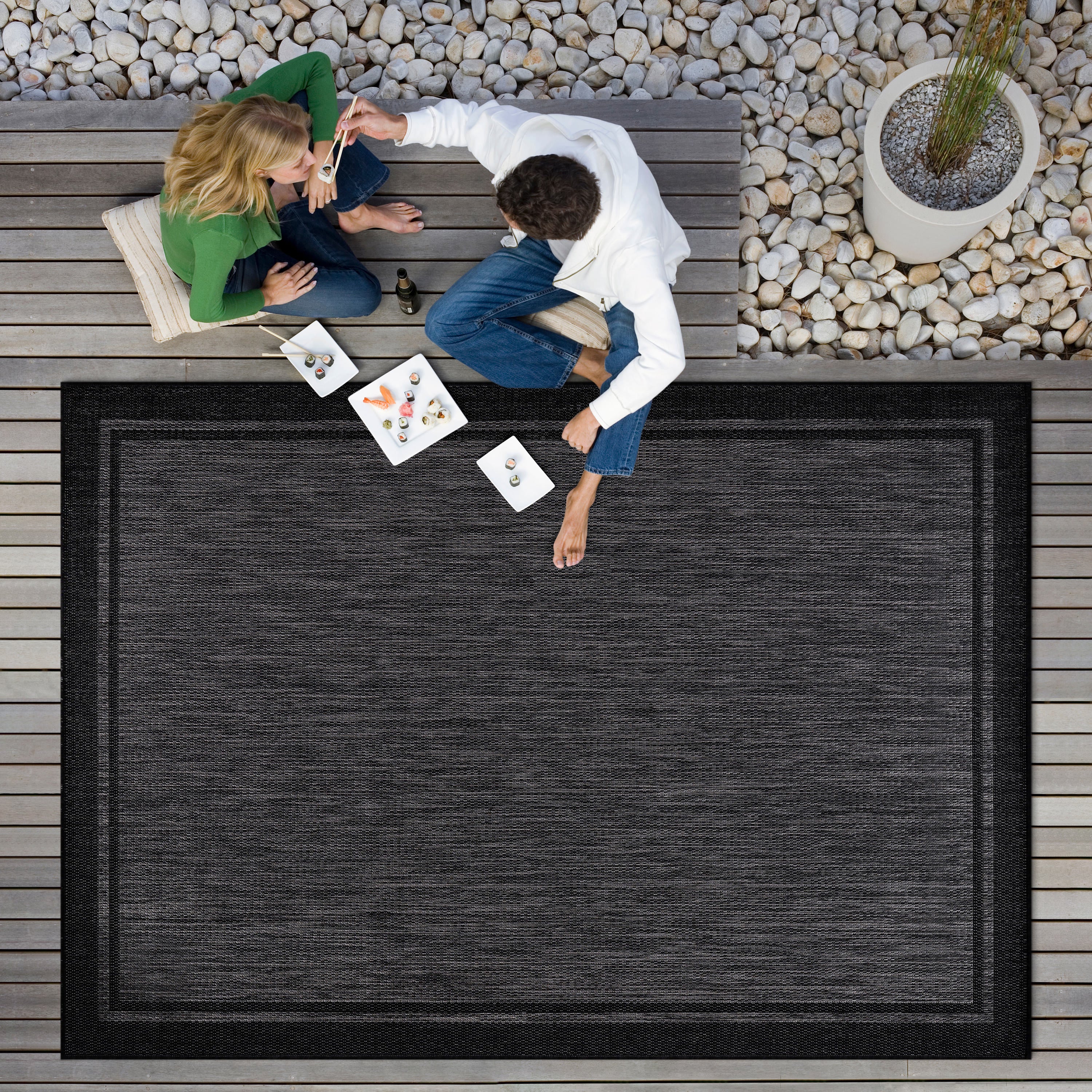 Summer Bordered Outdoor Rug Black