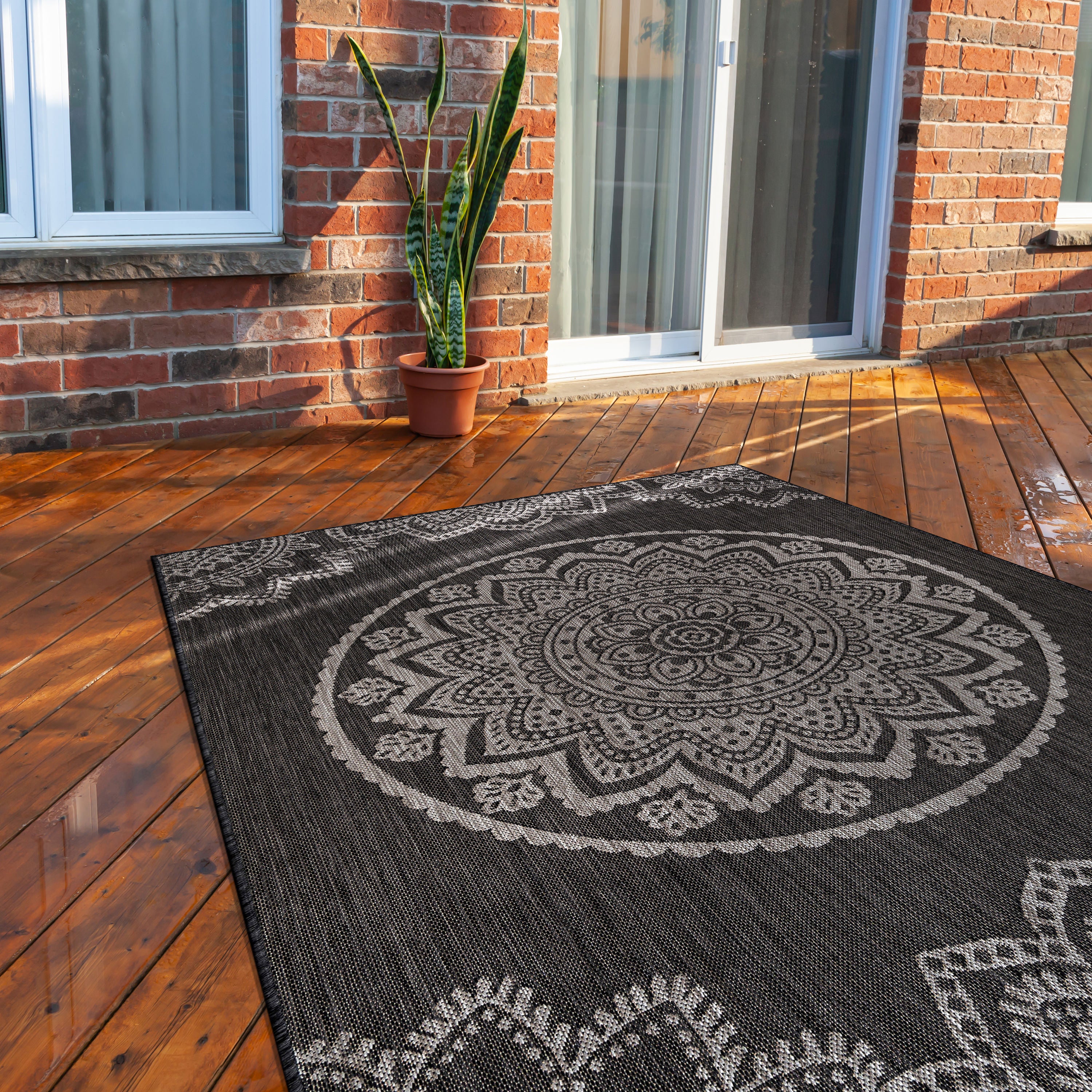 Medallion Outdoor Rugs Dark Grey